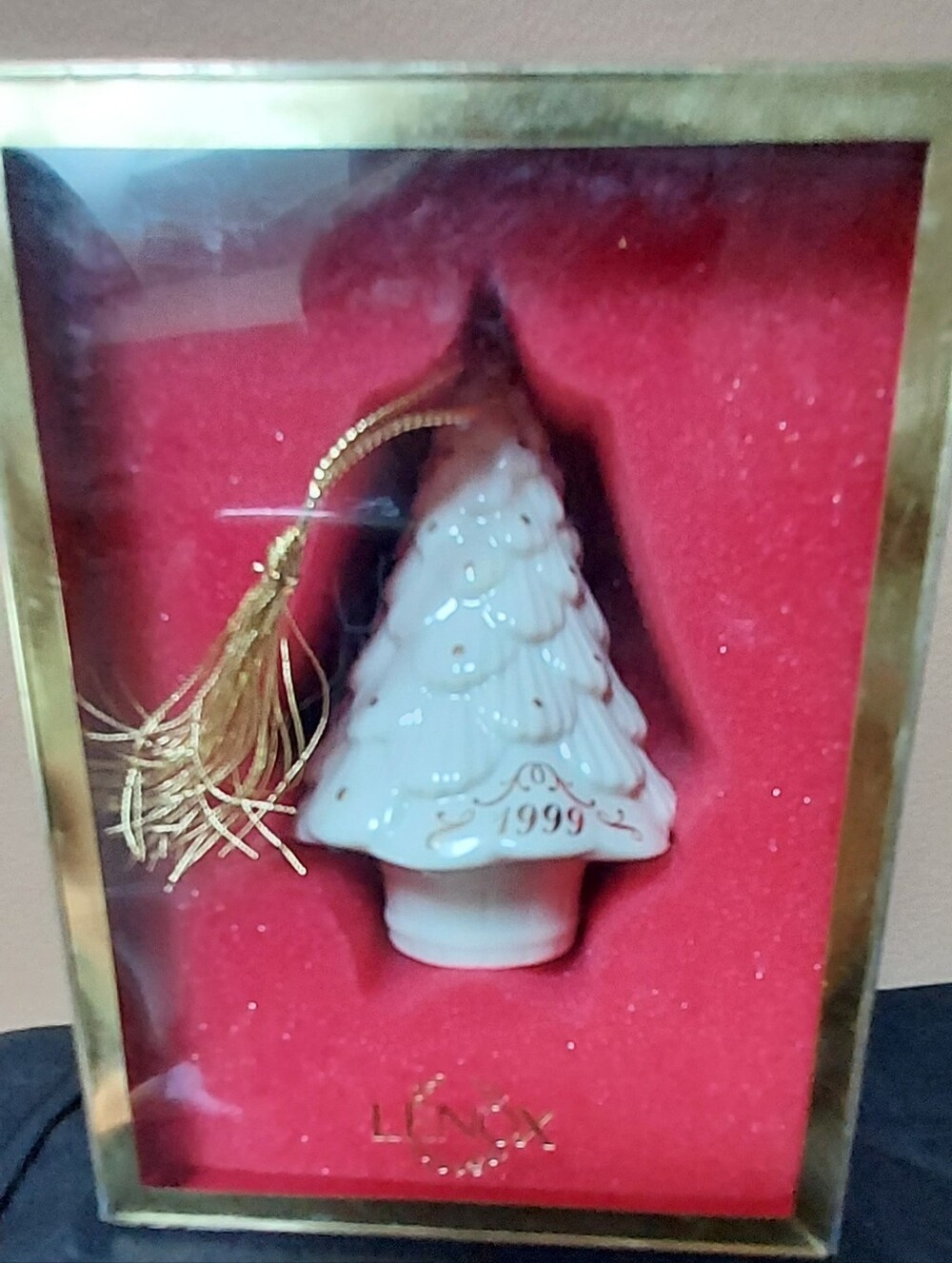 Lenox Annual Dated 1999 Christmas Tree Ornament Ivory Gold Accent Vintage Box - Picture 2 of 8